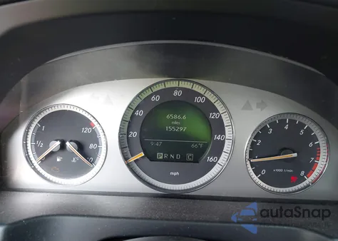 2008 Mercedes-Benz C 350 Sport z USA, uszkodzony, nr VIN WDDGF56X48F174635